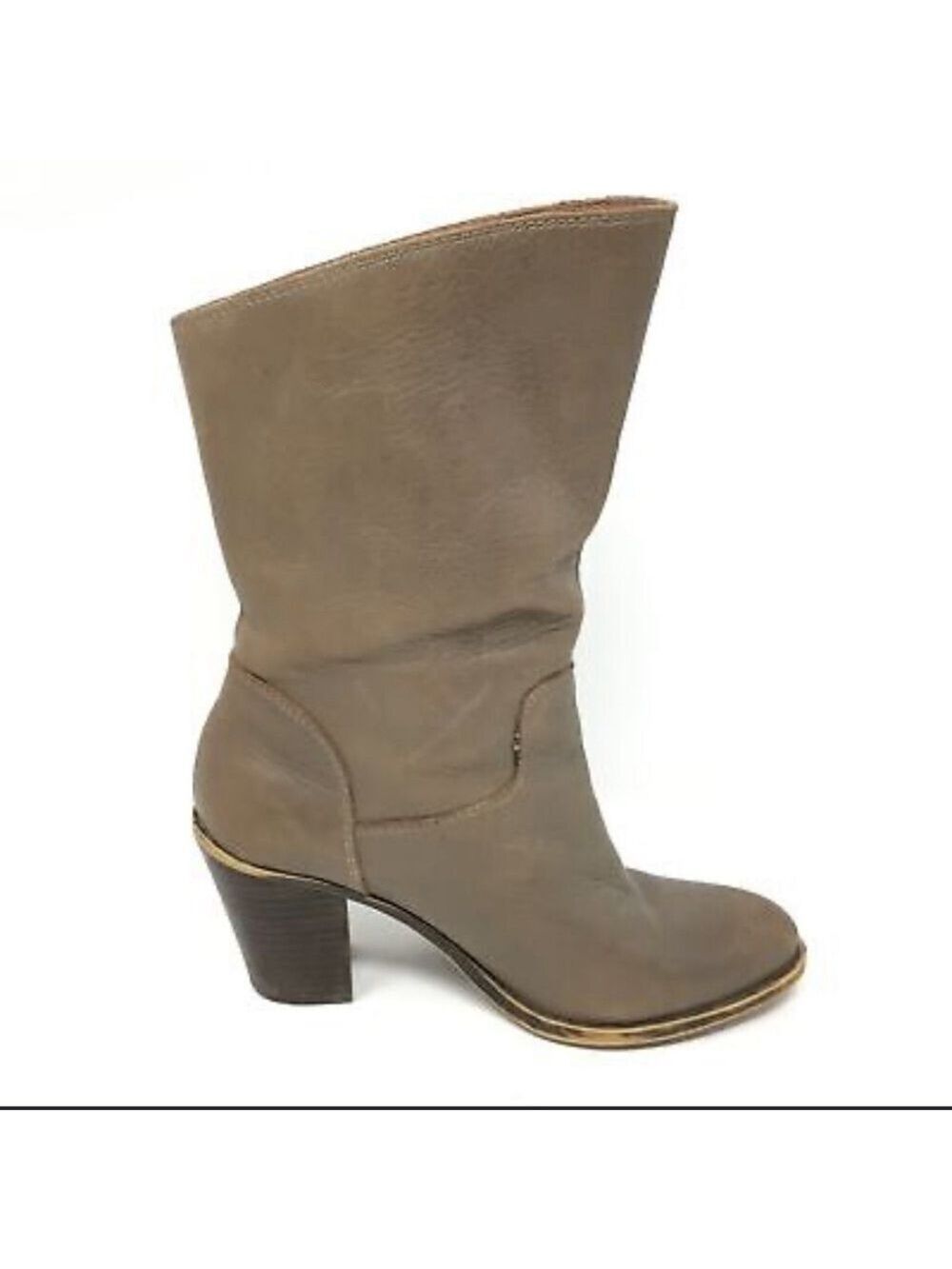 Lucky brand neutral taupe Emberleigh western style pull on heeled boots 7.5